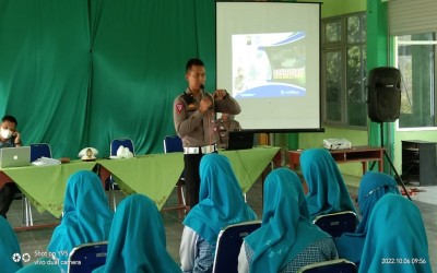 GELAR SOSIALISASI TERTIB BERLALU LINTAS, MAN 1 REMBANG GANDENG POLRES